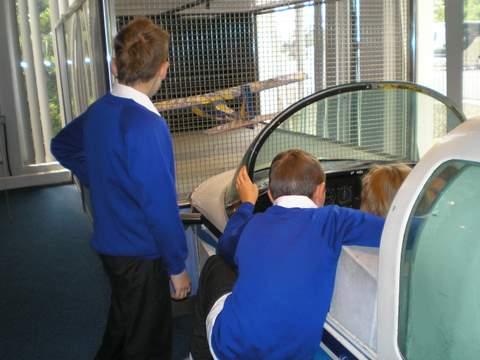 Hendon 2009 008